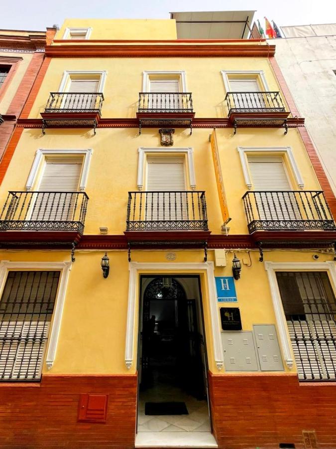 Hostal Paco´s Sevilla Exterior foto The house of Cervantes in Madrid